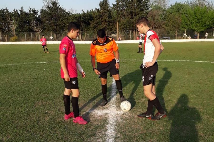 LEF Inferiores CAB vs CAF - Foto Leo Porporato