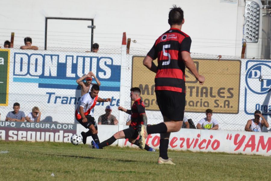 LEF Primera CAF vs CCSC - Final Ida