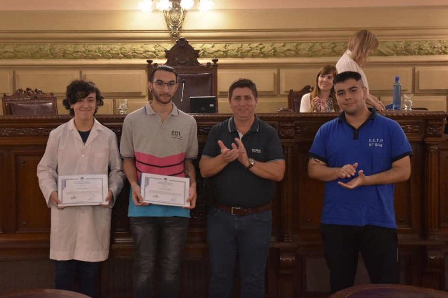 Ciudadanos al Senado con Pirola