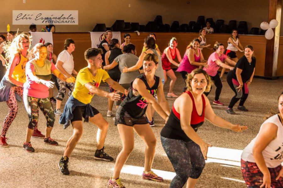 Zumbathon Solidario de AcaDis