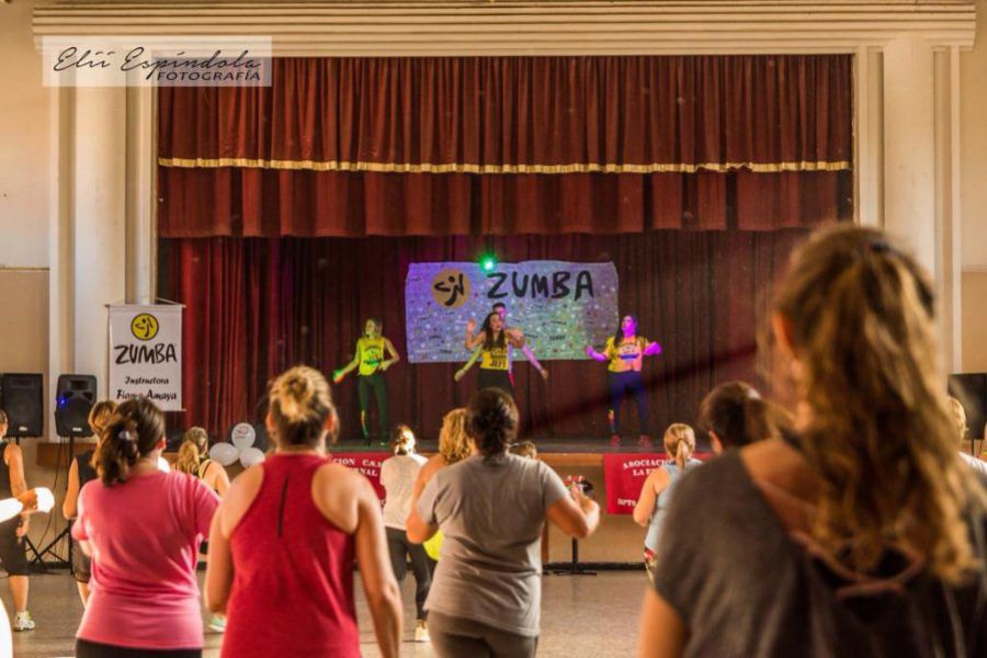 Zumbathon Solidario de AcaDis