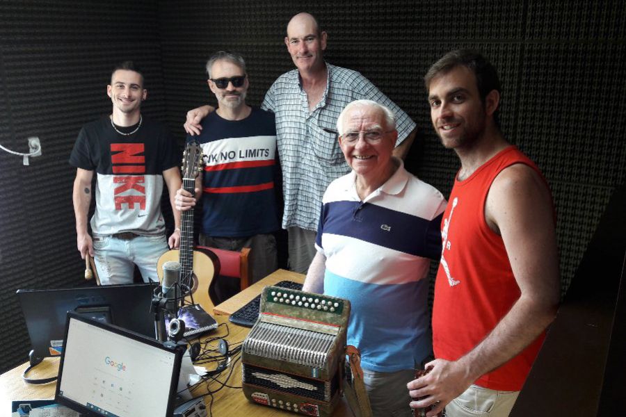 Waldino Walker & Flia en FM Spacio