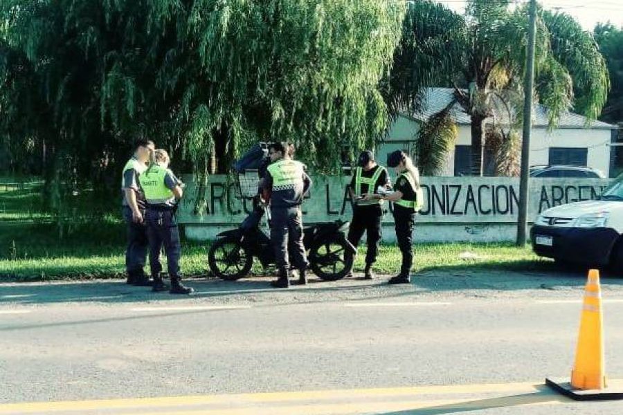 Operativo Policial en Ruta 70