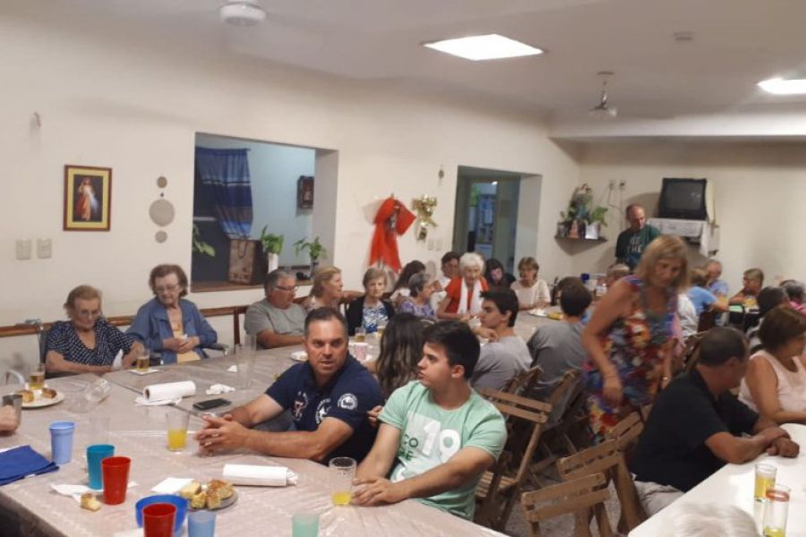 Los Cantores de la Ribera en el Hogar