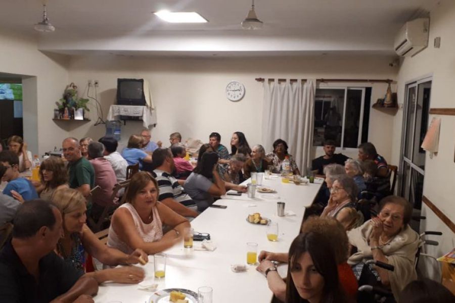 Los Cantores de la Ribera en el Hogar