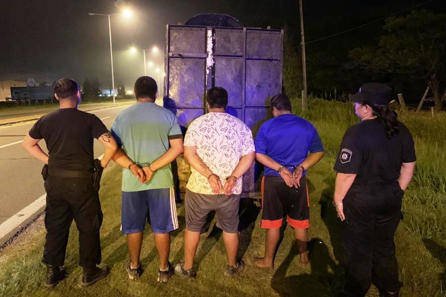 Detenidos con bolsas de avena