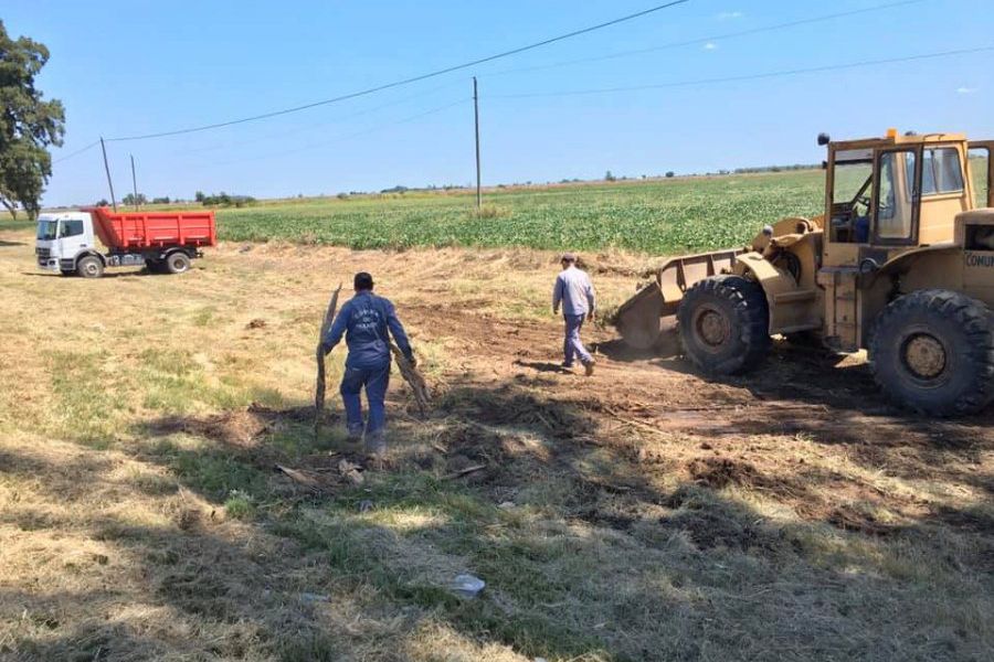 Mantenimiento de banquina en Ruta 6