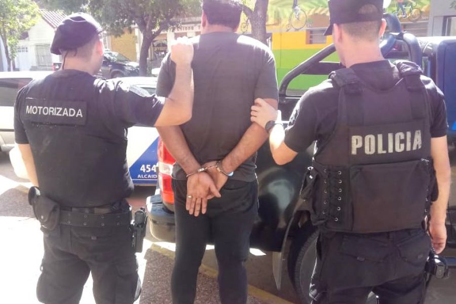 Aprehendido con documentación falsa - Foto URXI