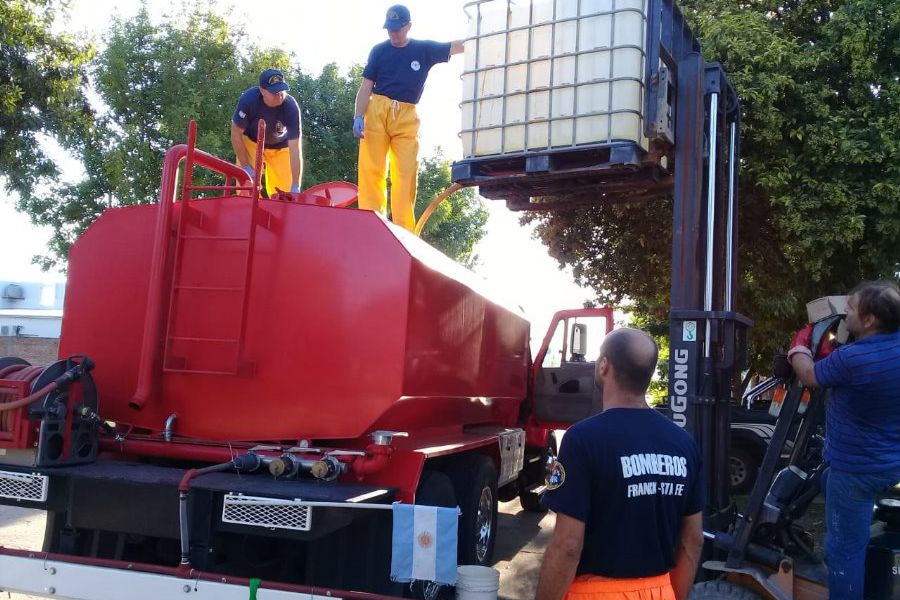 Fumigación de Bomberos por el Covid-19