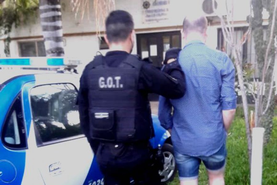 Detenido por ebriedad y molestias - Foto URXI