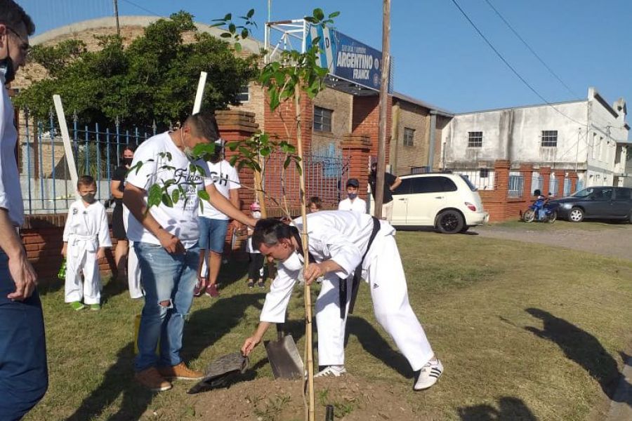 Taekwondo de Argentino planta vida