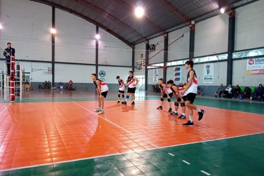 Sub 16 Caballero Voley CAF