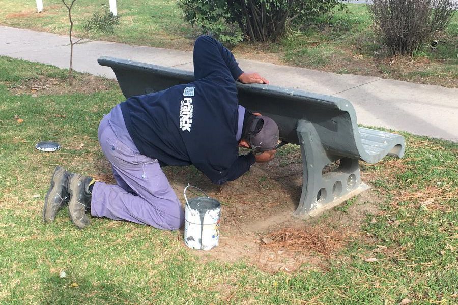 Mantenimiento en el Parque de la Ciclovía Sur