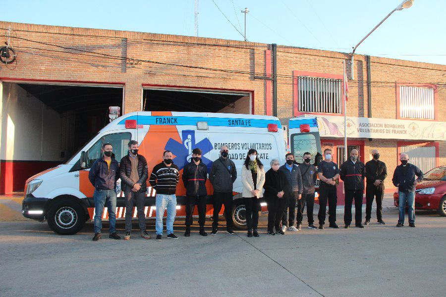 Unidad de Rescate Bomberos Voluntarios