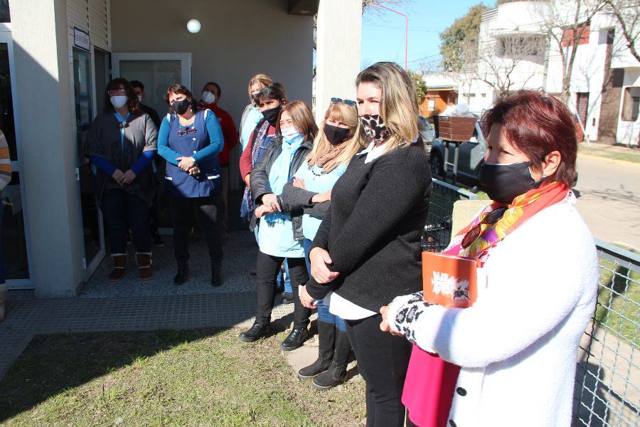 Autoridades Comunales en el plenario del CAEBA 180