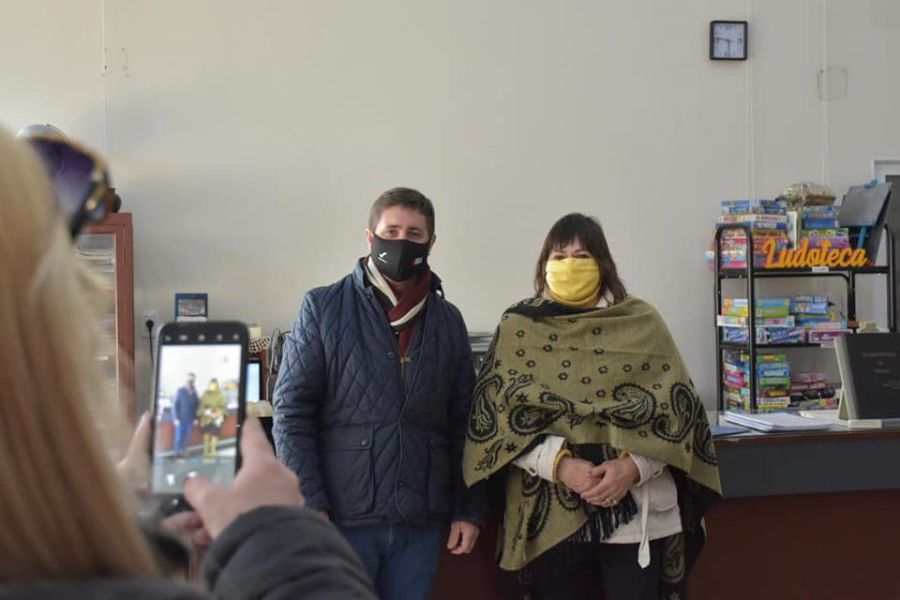 Aportes de Pirola a la  Biblioteca Feliciana