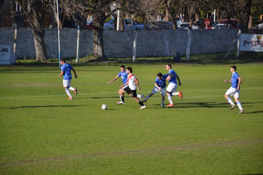 LEF Primera SLFC vs CAF