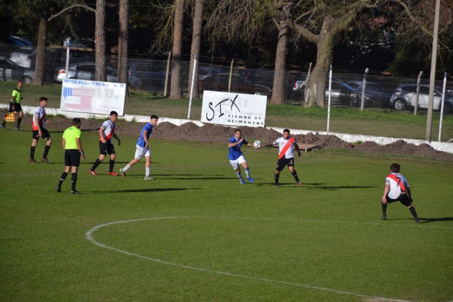 LEF Primera SLFC vs CAF