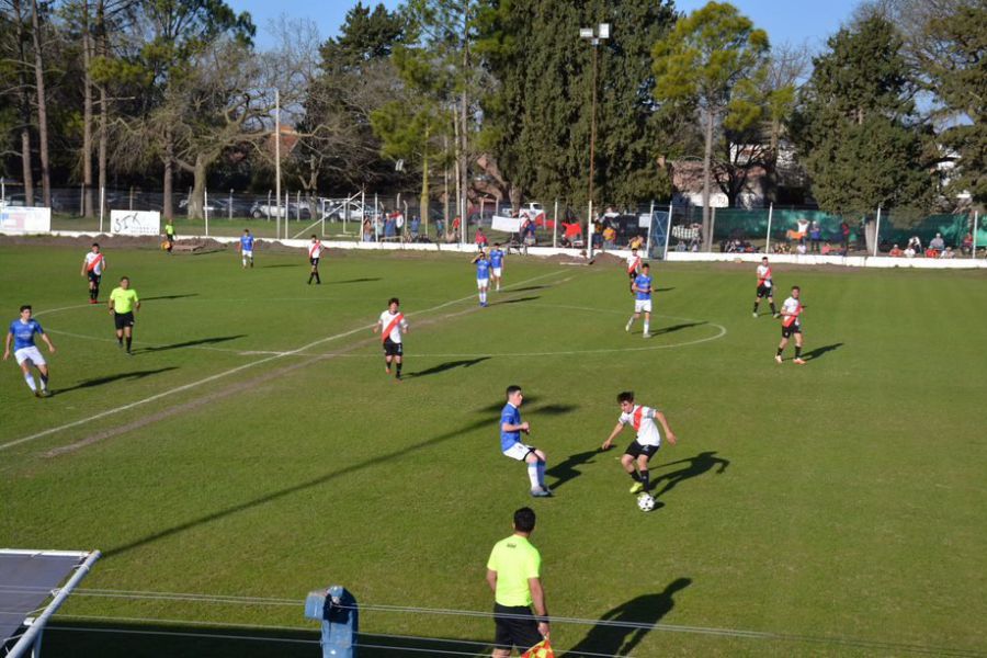 LEF Primera SLFC vs CAF