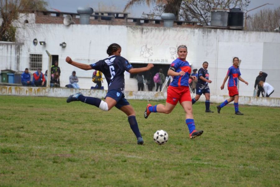 LEF Femenino CSyDA vs CADO