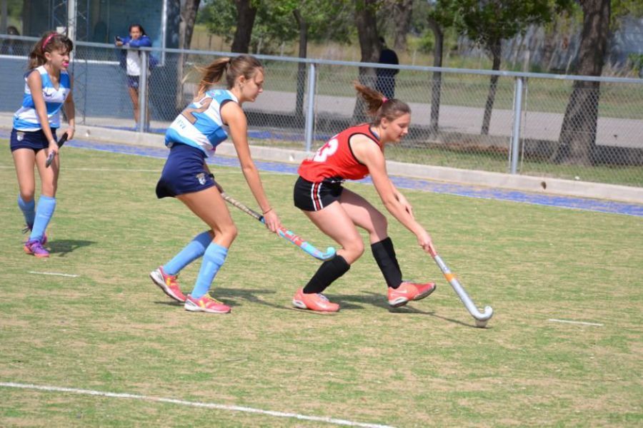 Hockey CRAI vs CAF en San Carlos Centro