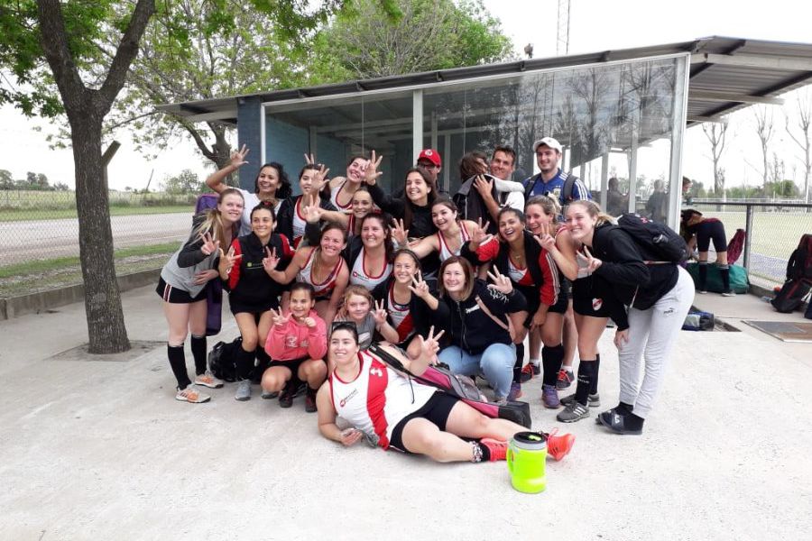 Hockey CAU vs CAF en San Carlos Centro