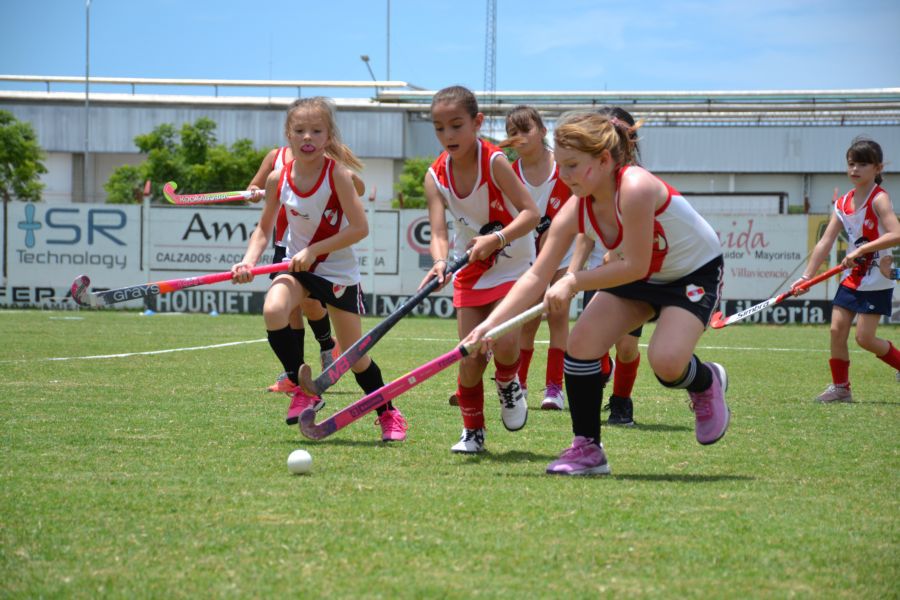 Encuentro infantil de Hockey en el CAF