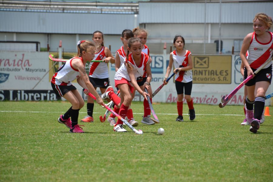 Encuentro infantil de Hockey en el CAF