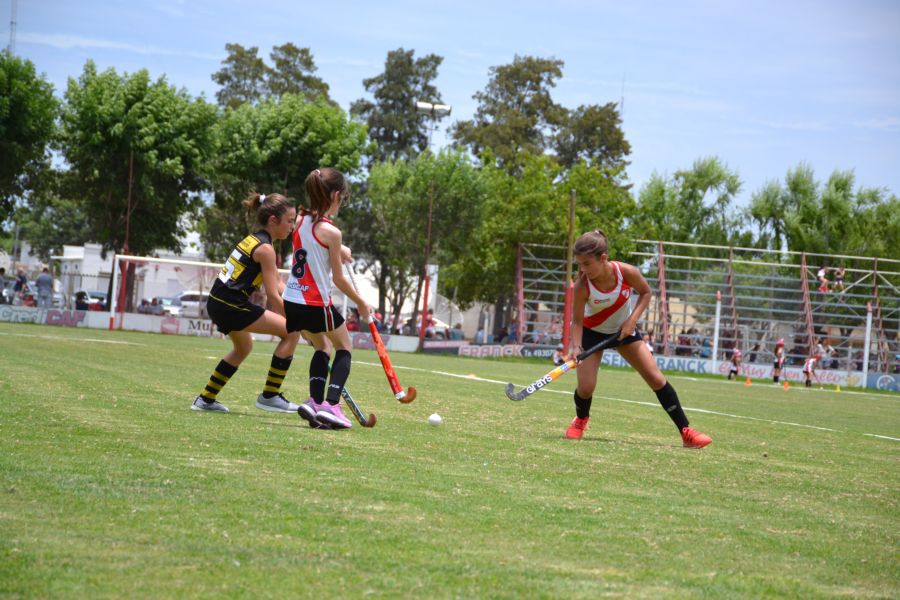 Encuentro infantil de Hockey en el CAF