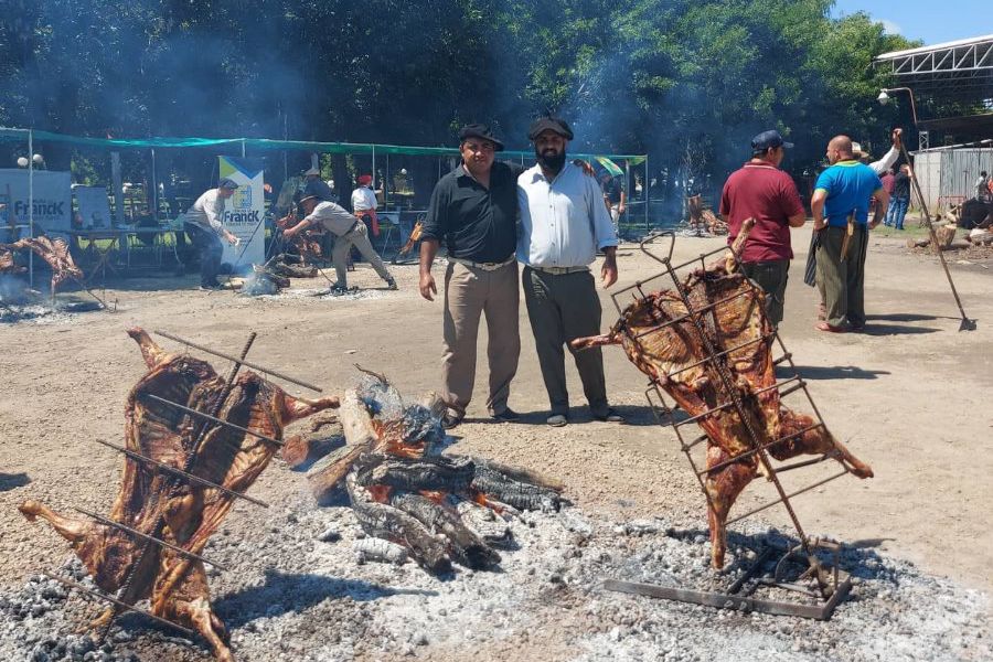 Fede Escobar y Mariano Rios en la Fiesta del Cordero CAJU