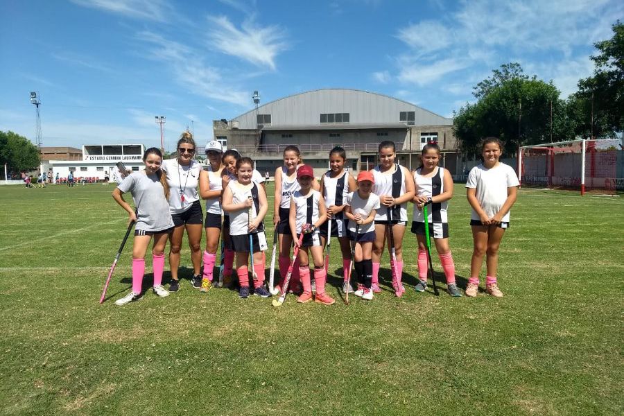 Encuentro infantil de Hockey en el CAF