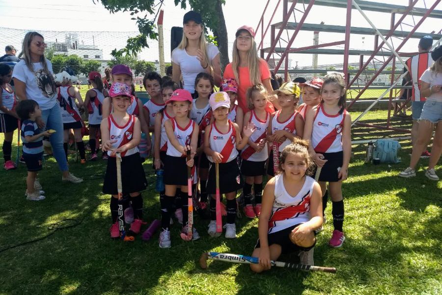 Encuentro infantil de Hockey en el CAF