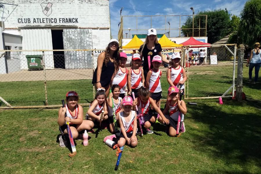 Encuentro infantil de Hockey en el CAF