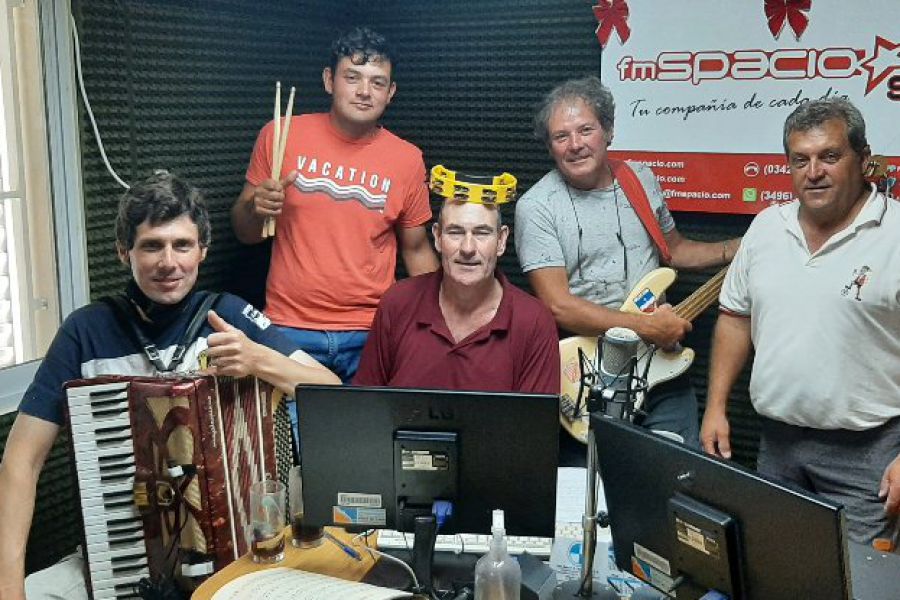 Nuevo Cuarteto Ambort en FM Spacio