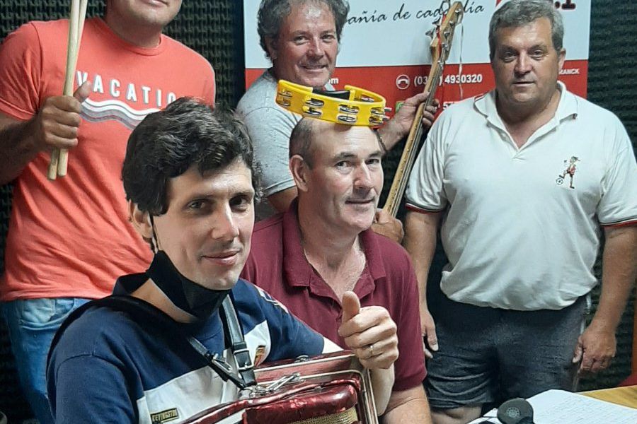 Nuevo Cuarteto Ambort en FM Spacio