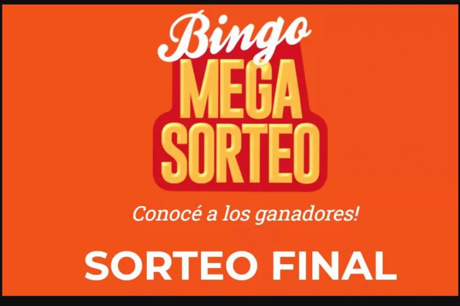 Franckina ganadora del Bingo de Las Parejas