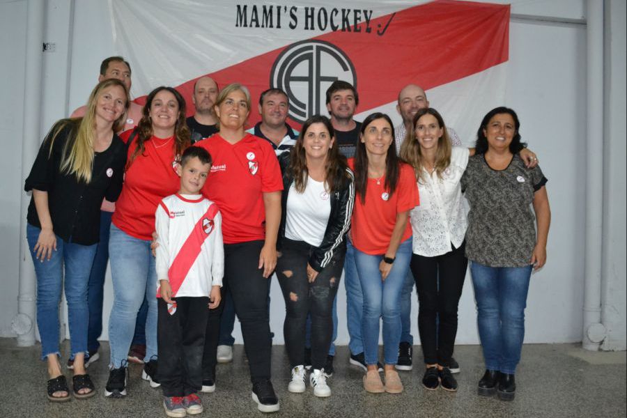 Presentación proyecto Cancha de sintético CAF