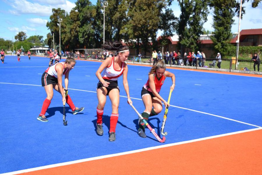 Torneo Dos Orillas - CAF vs Paraná Hockey Club