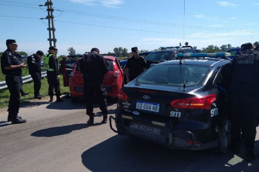 Persecución Policial y detenidos - Foto URXI