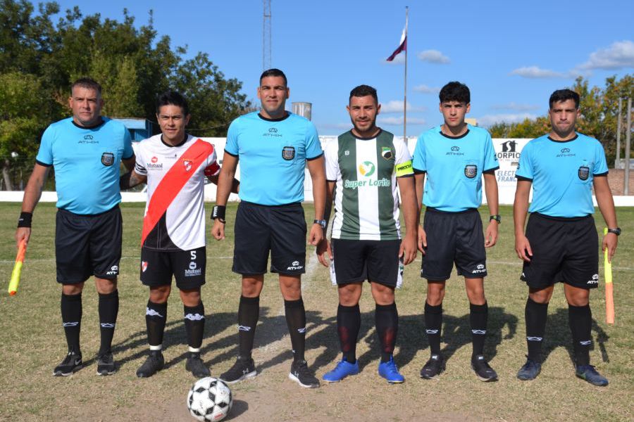 LEF Primera CAF vs CAU
