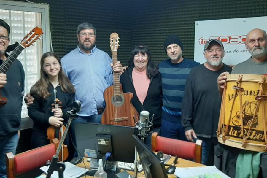 Los Cantores de la Ribera en FM Spacio
