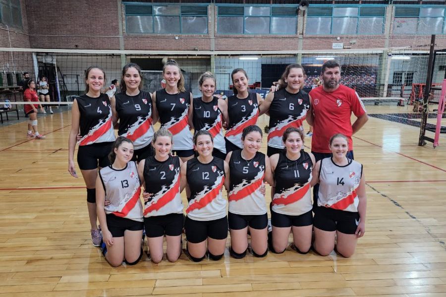 Debut y victoria para las chicas de Primera