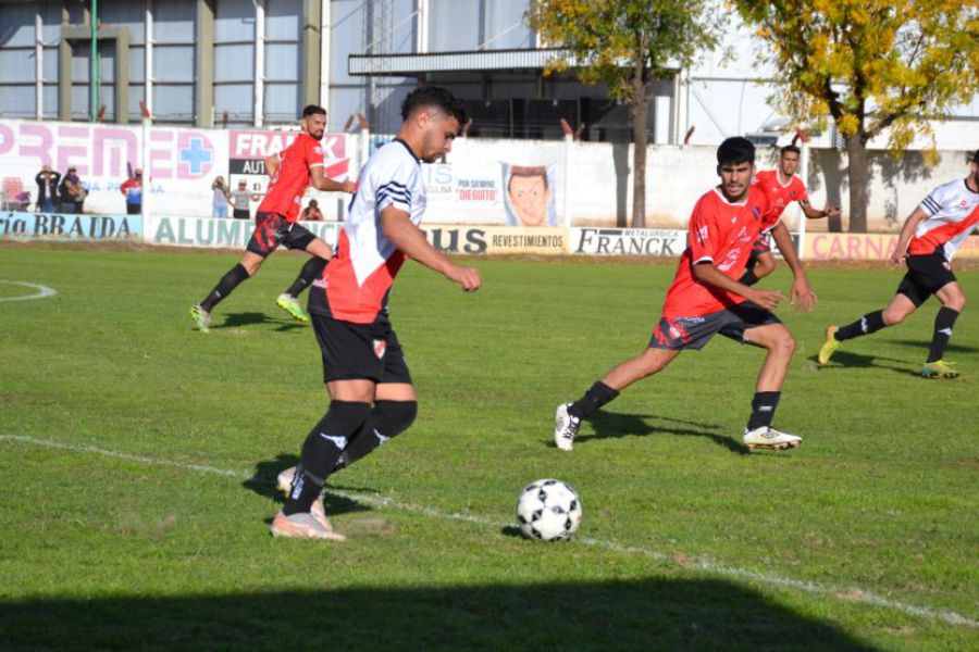 LEF Primera CAF vs CAISA