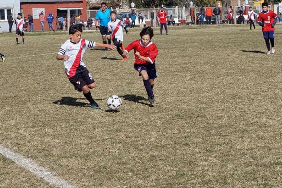 LEF Inferiores CAISA vs CAF