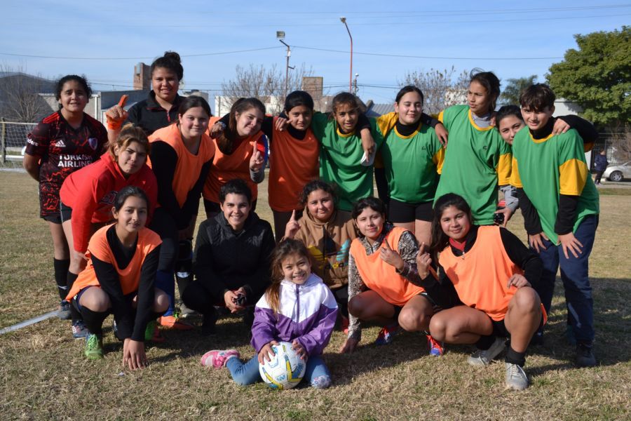 Fútbol Femenino en el Poli