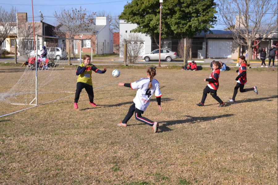 Fútbol Femenino en el Poli