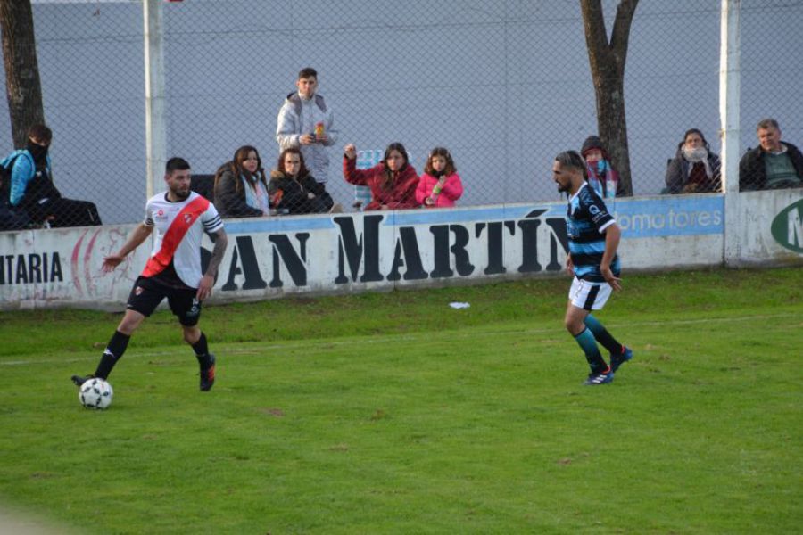 LEF Primera CAF vs CAA