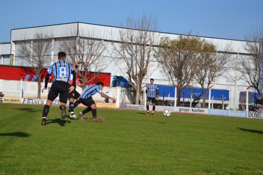 LEF Primera CAF vs CAB