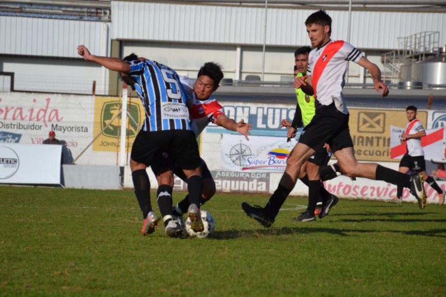 LEF Primera CAF vs CAB