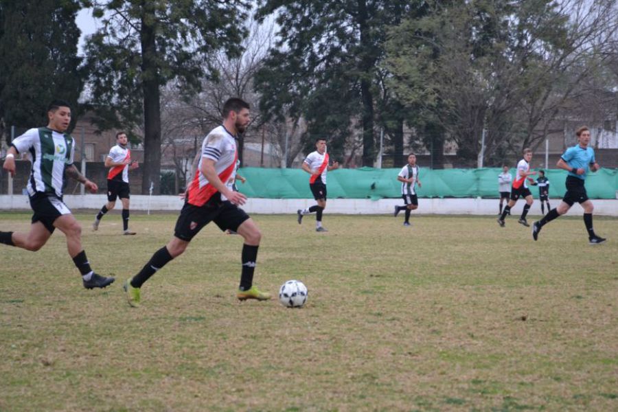 LEF Primera CAU vs CAF